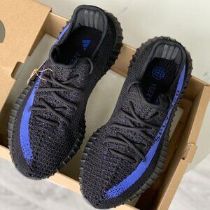 Blue Denim SkirYeezy Boost 350 V2